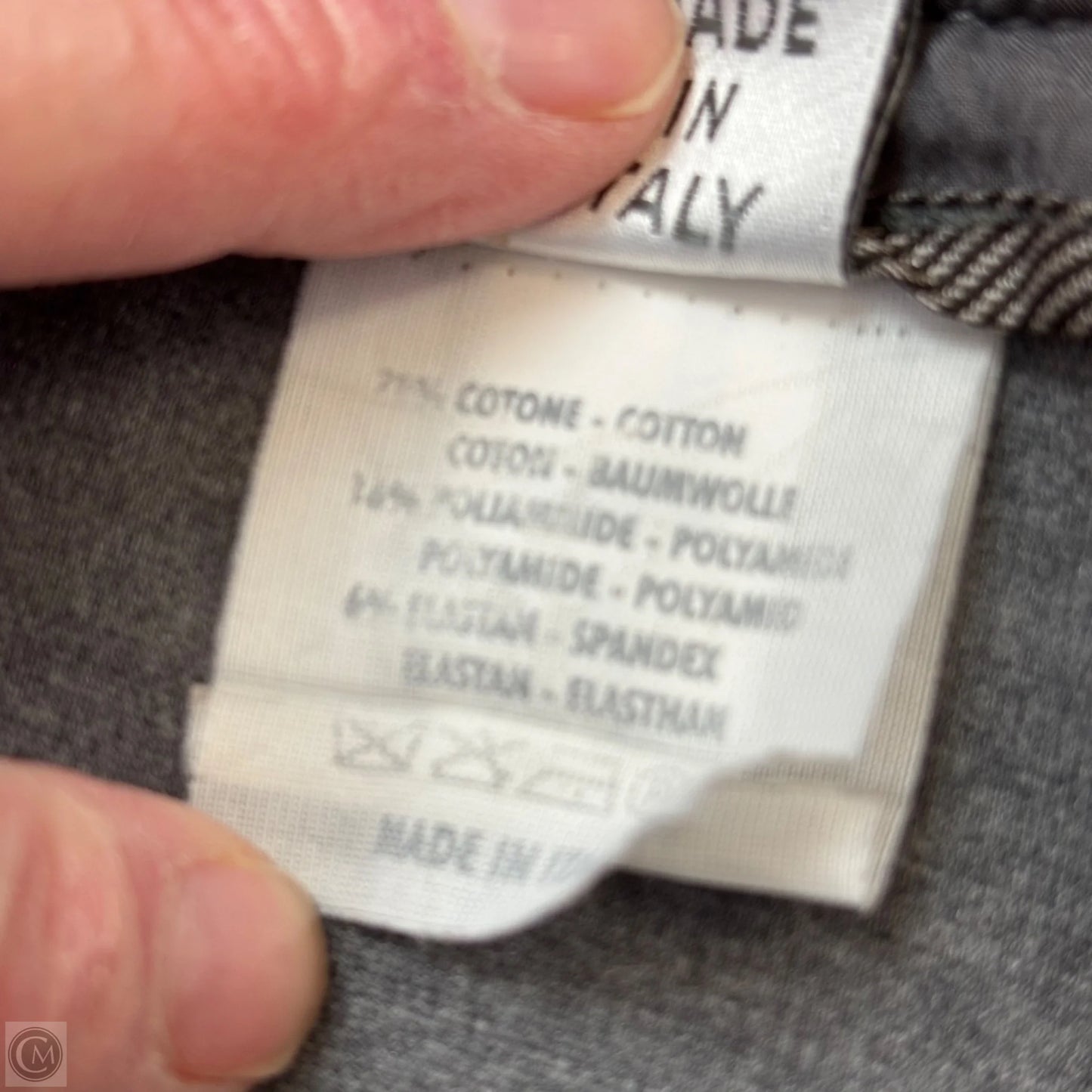 Shorts In Grey, Size: 4