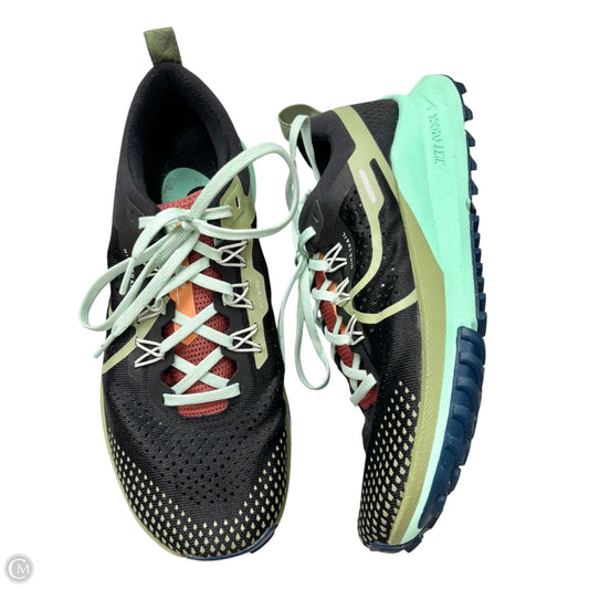 Shoes Athletic By Nike In Black & Green, Size: 7.5