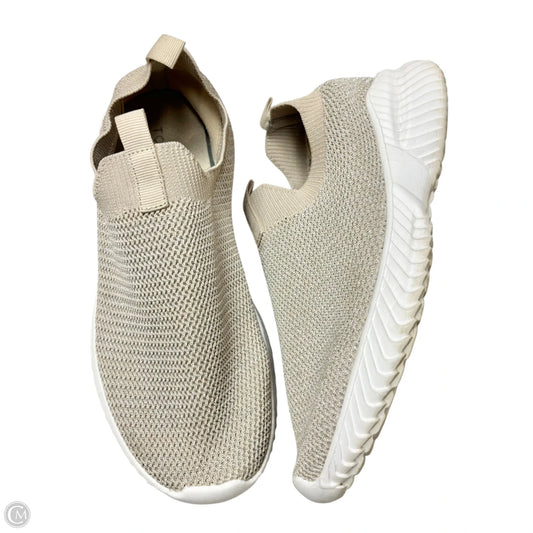 Shoes Flats By Torrid In Rose Gold, Size: 9