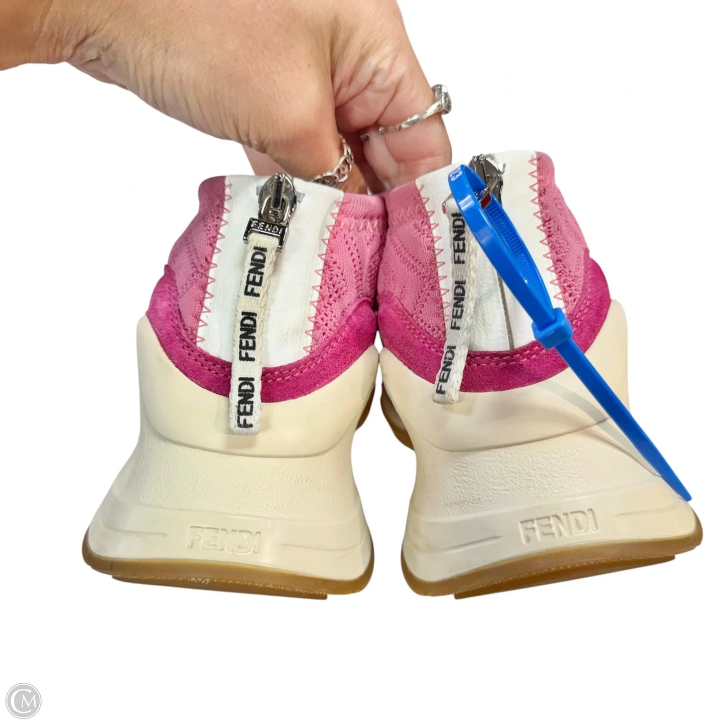 Shoes Luxury Designer By Fendi In Pink, Size: 5.5