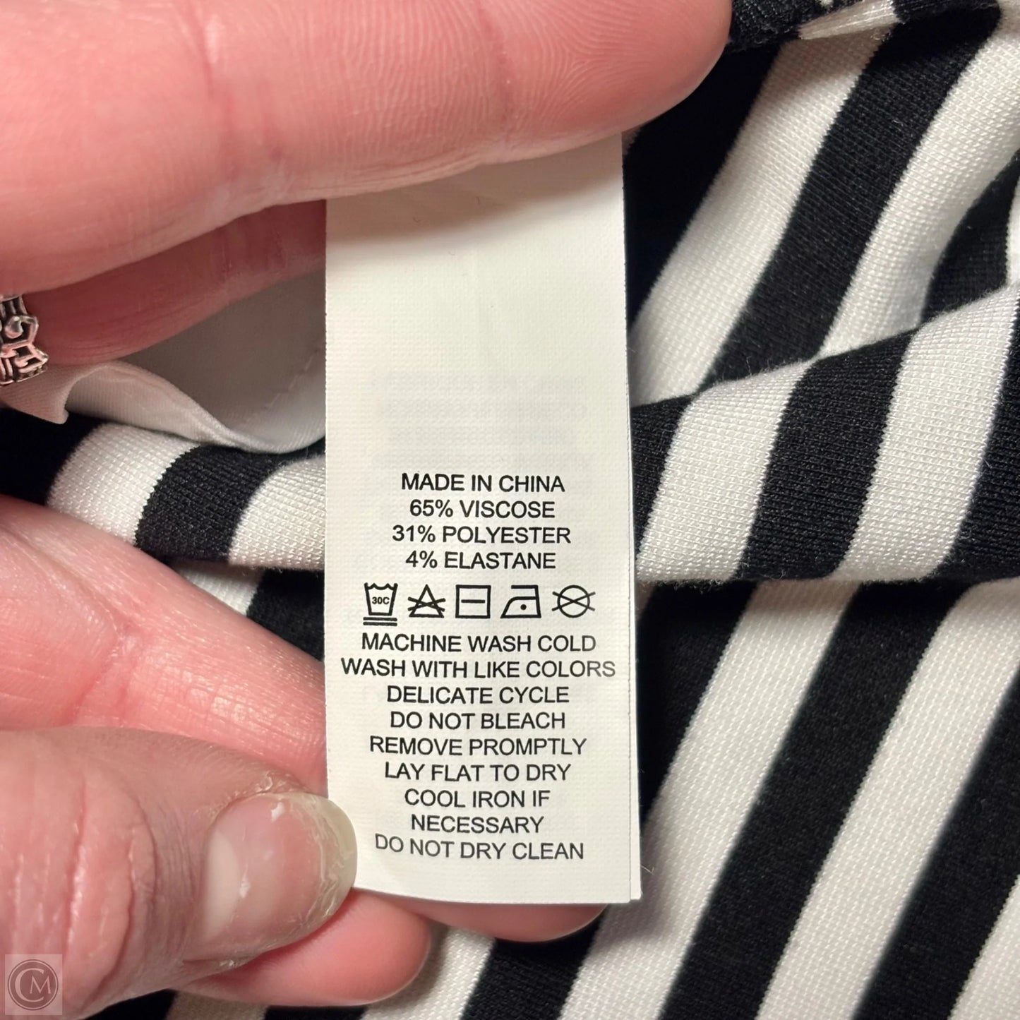 Dress Designer By Kate Spade In Striped Pattern, Size: M
