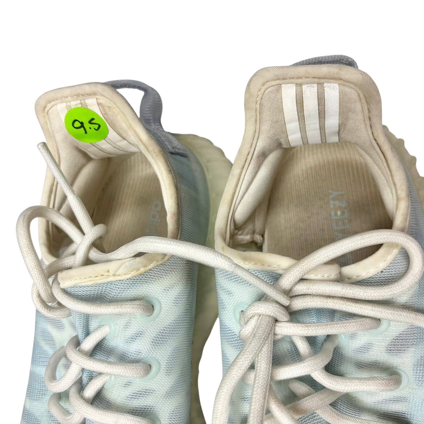 Shoes Luxury Designer By Yeezy In Blue & Cream, Size: 9.5