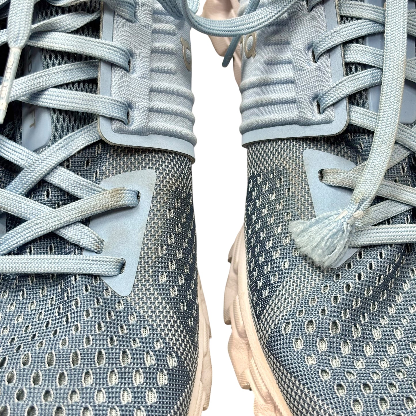 Shoes Athletic By On In Blue, Size: 9.5