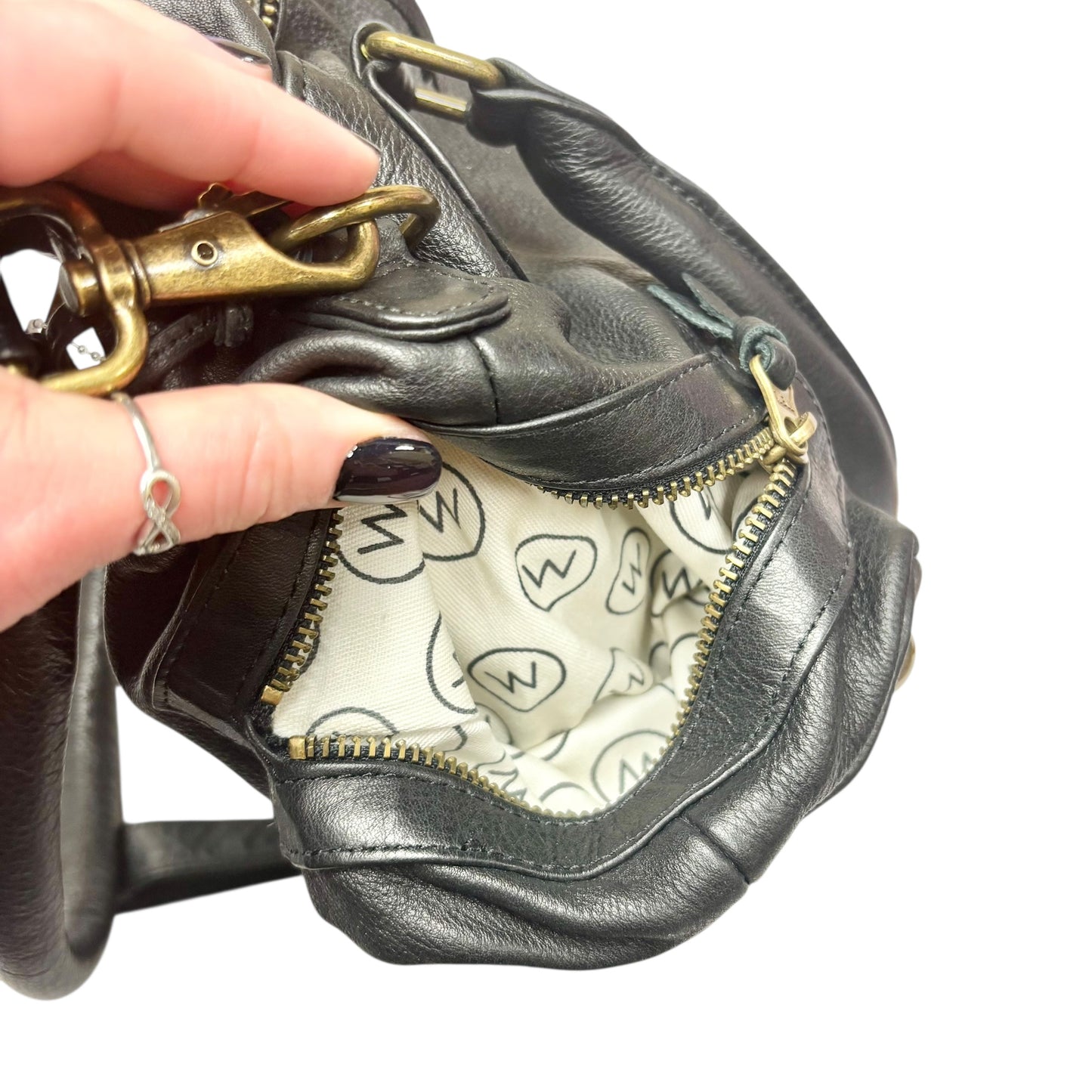 Handbag Leather By Wandererstravelco, Size: Medium