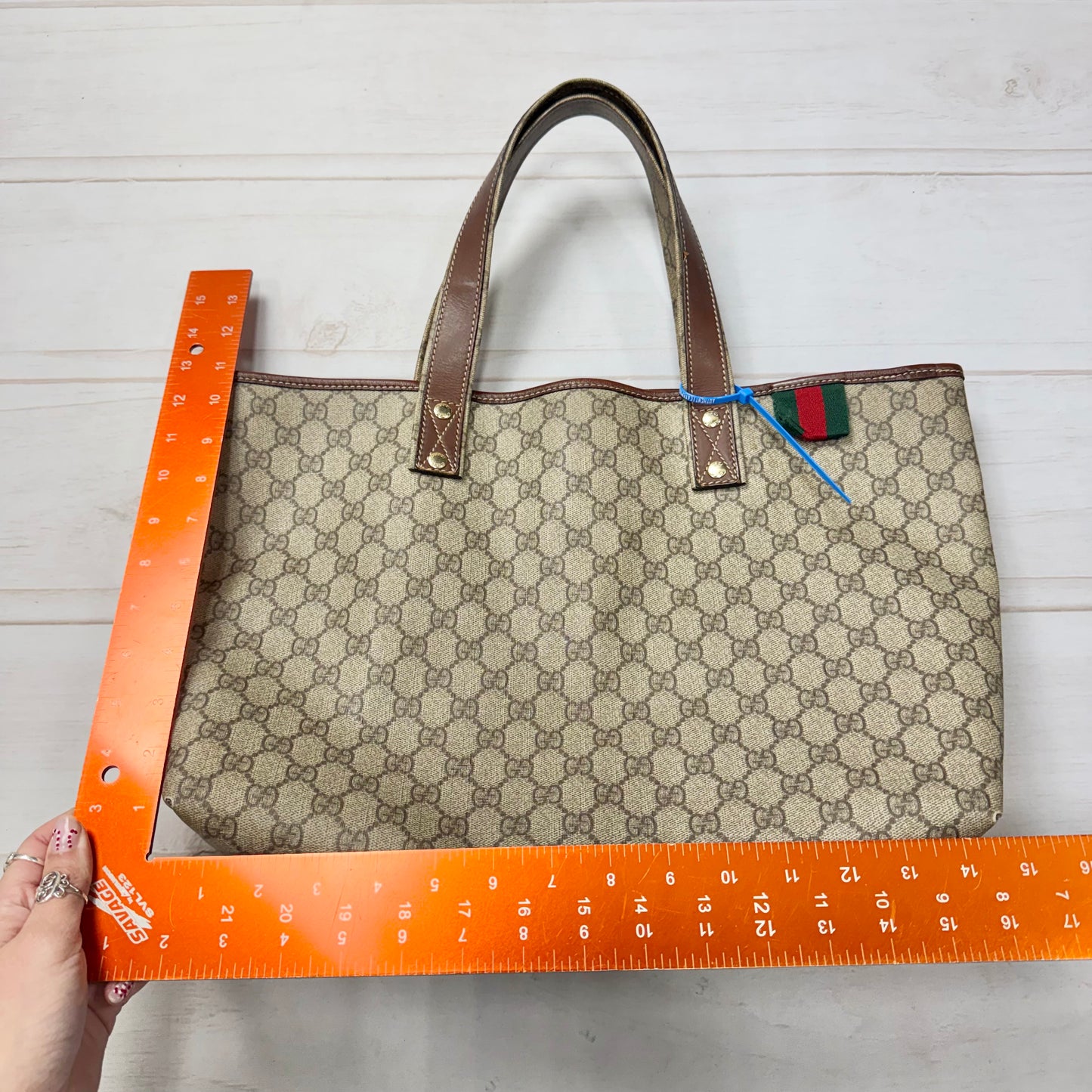 Tote Luxury Designer By Gucci, Size: Large