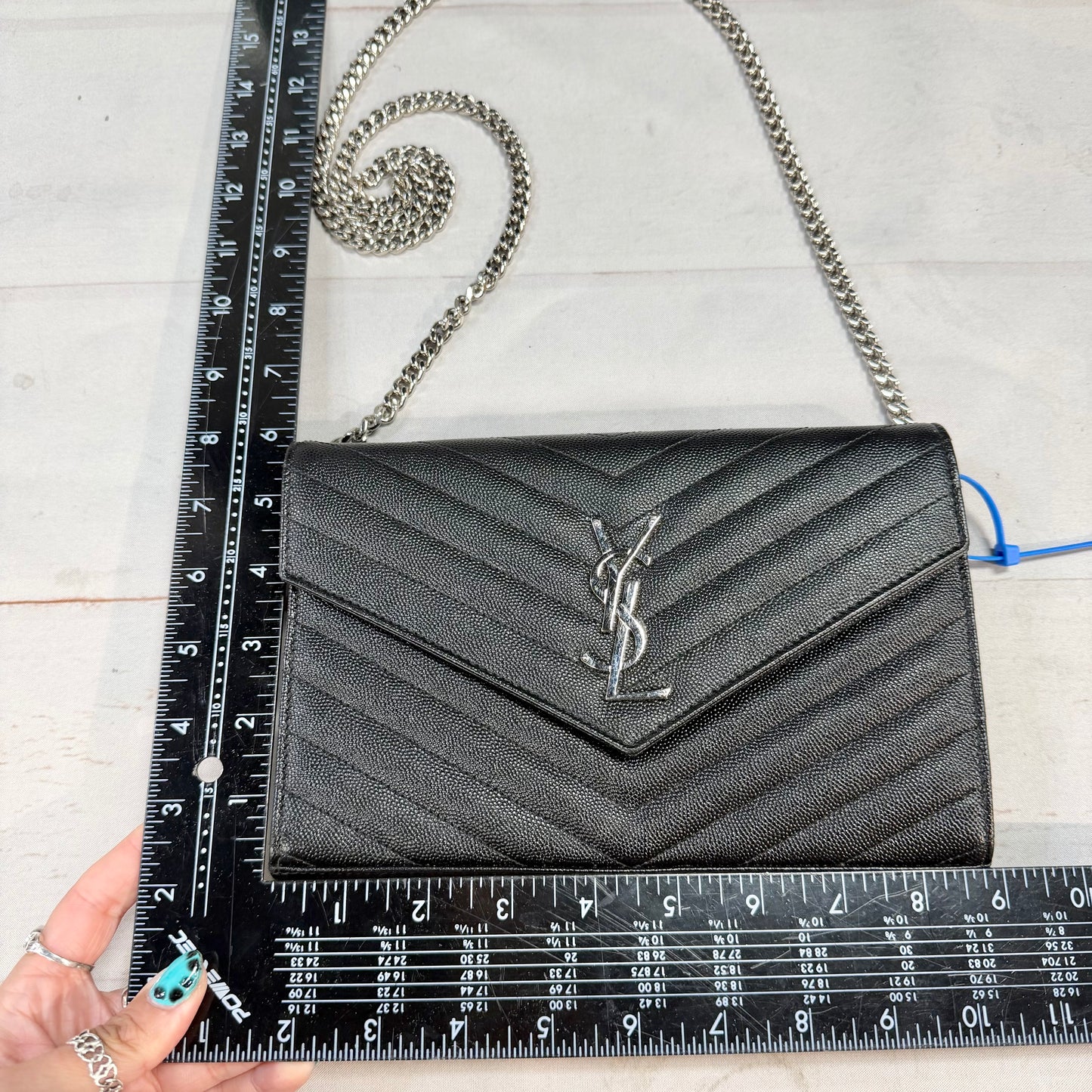 Crossbody Luxury Designer By Yves Saint Laurent, Size: Medium