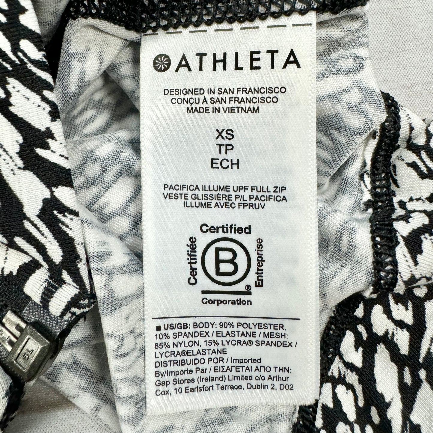 Athletic Jacket By Athleta In Black & White, Size: Xs