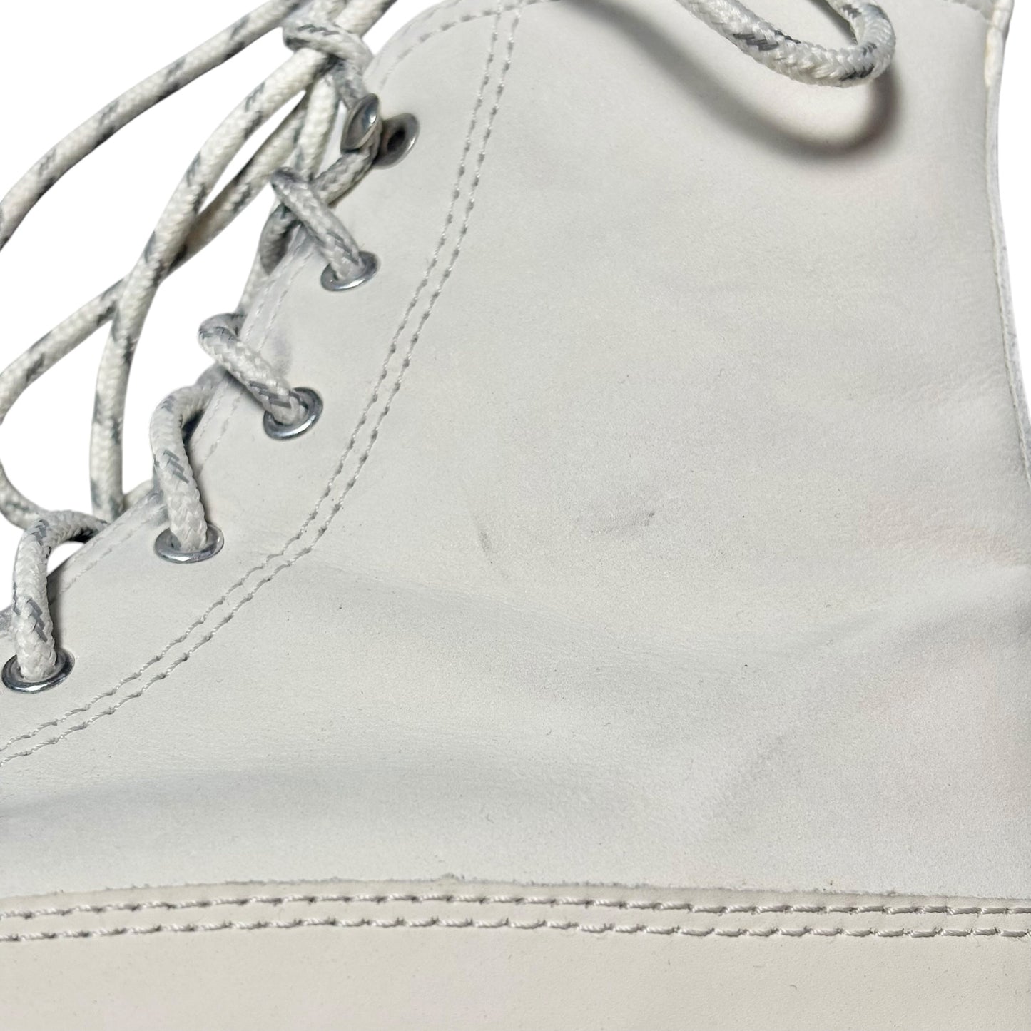 Boots Ankle Flats By Converse In Cream, Size: 7