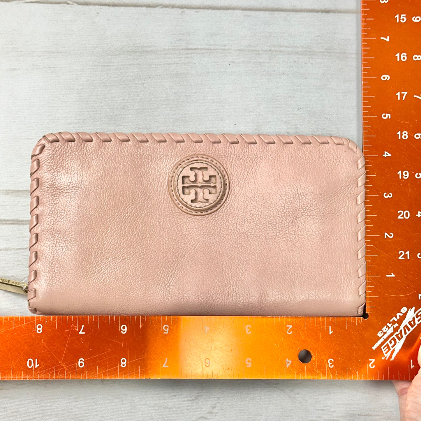 Wallet Designer By Tory Burch, Size: Large