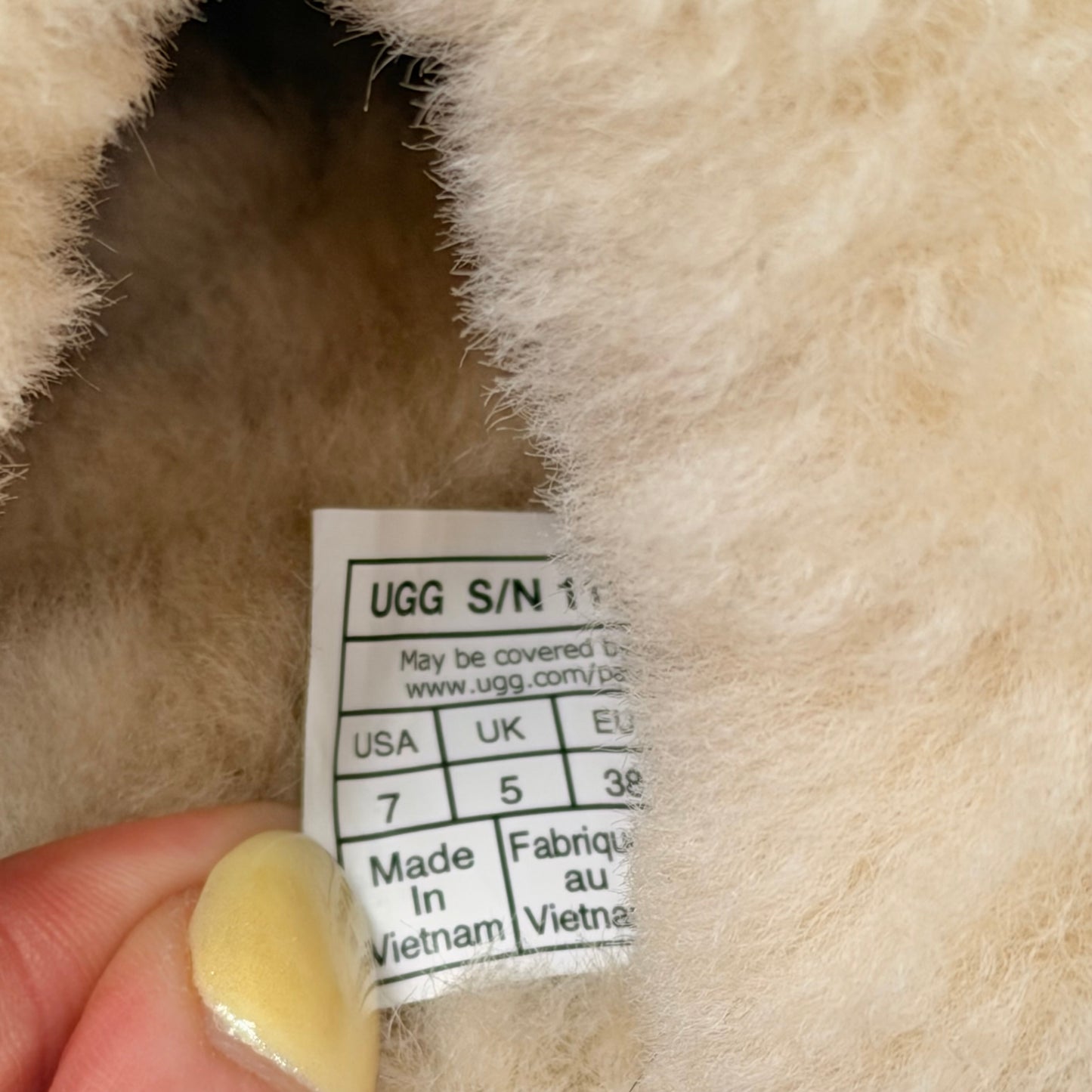 Slippers Designer By Ugg In Tan, Size: 7