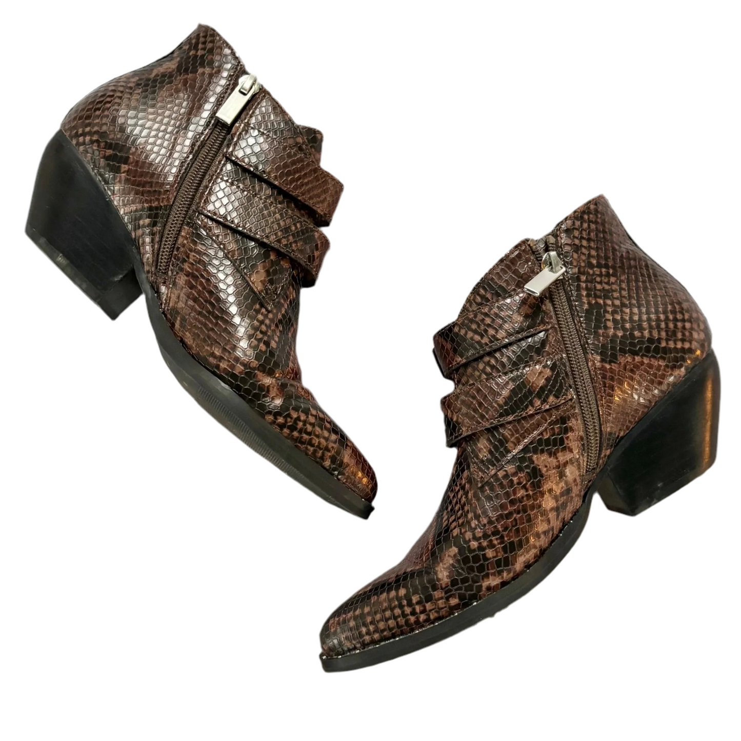 Boots Ankle Flats By Treasure And Bond In Snakeskin Print, Size: 6