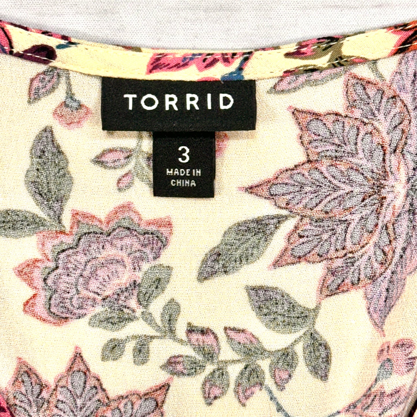 Top Long Sleeve By Torrid  Size: 3x