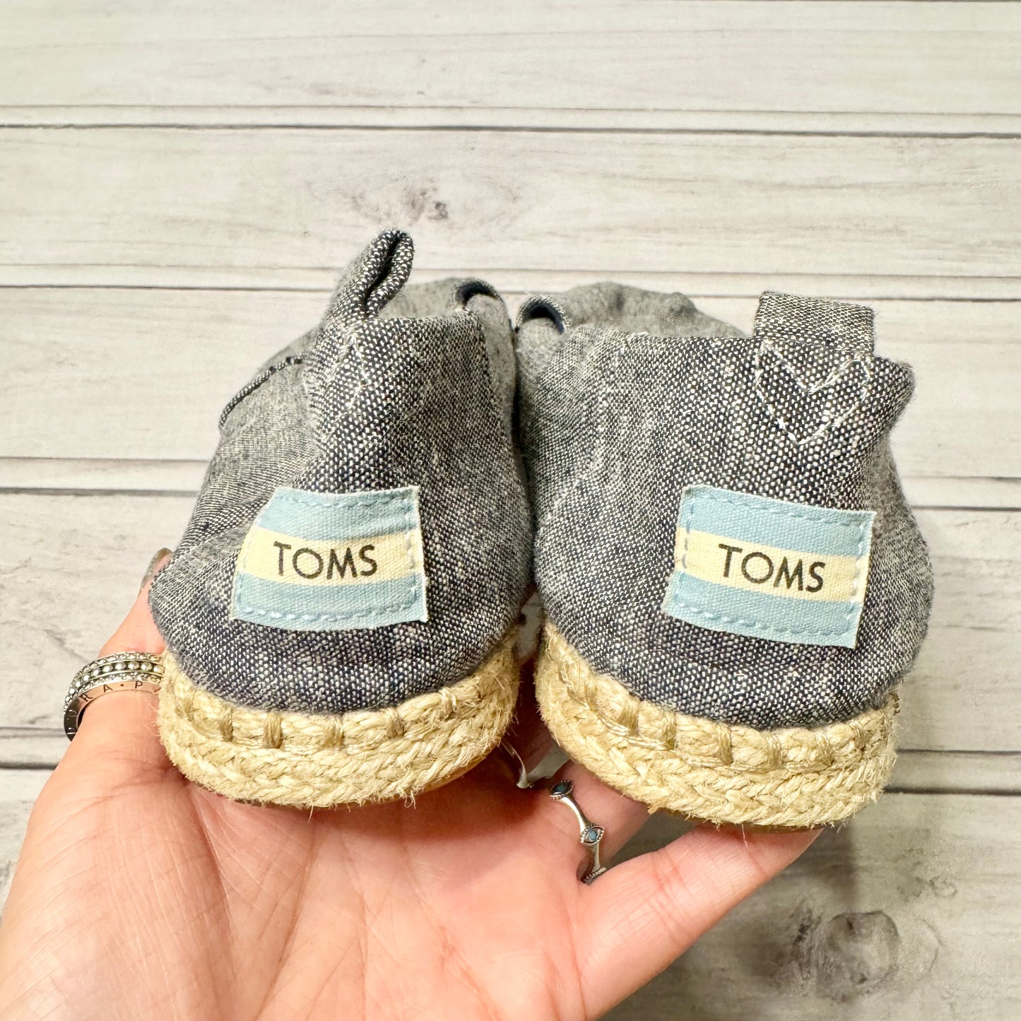 Shoes Flats Espadrille By Toms  Size: 8