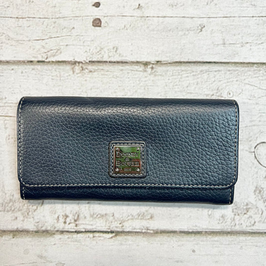 Dooney & Bourke Pebble Leather Slim Wallet - Black/Gold