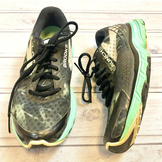 Shoes Athletic By Brooks  Size: 8.5