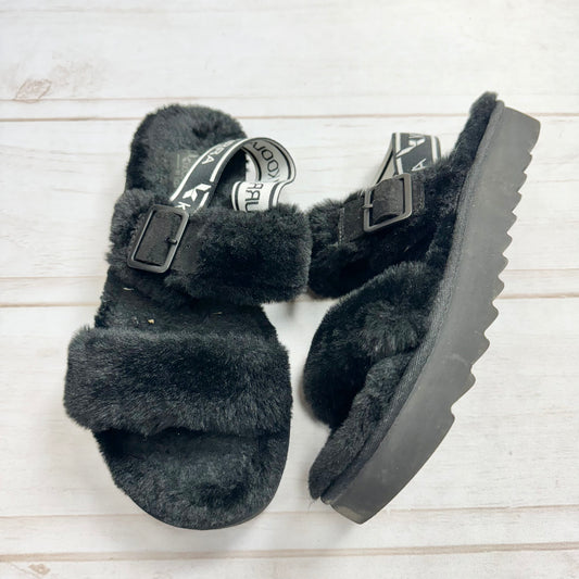 Sandals Flats By Koolaburra By Ugg  Size: 8