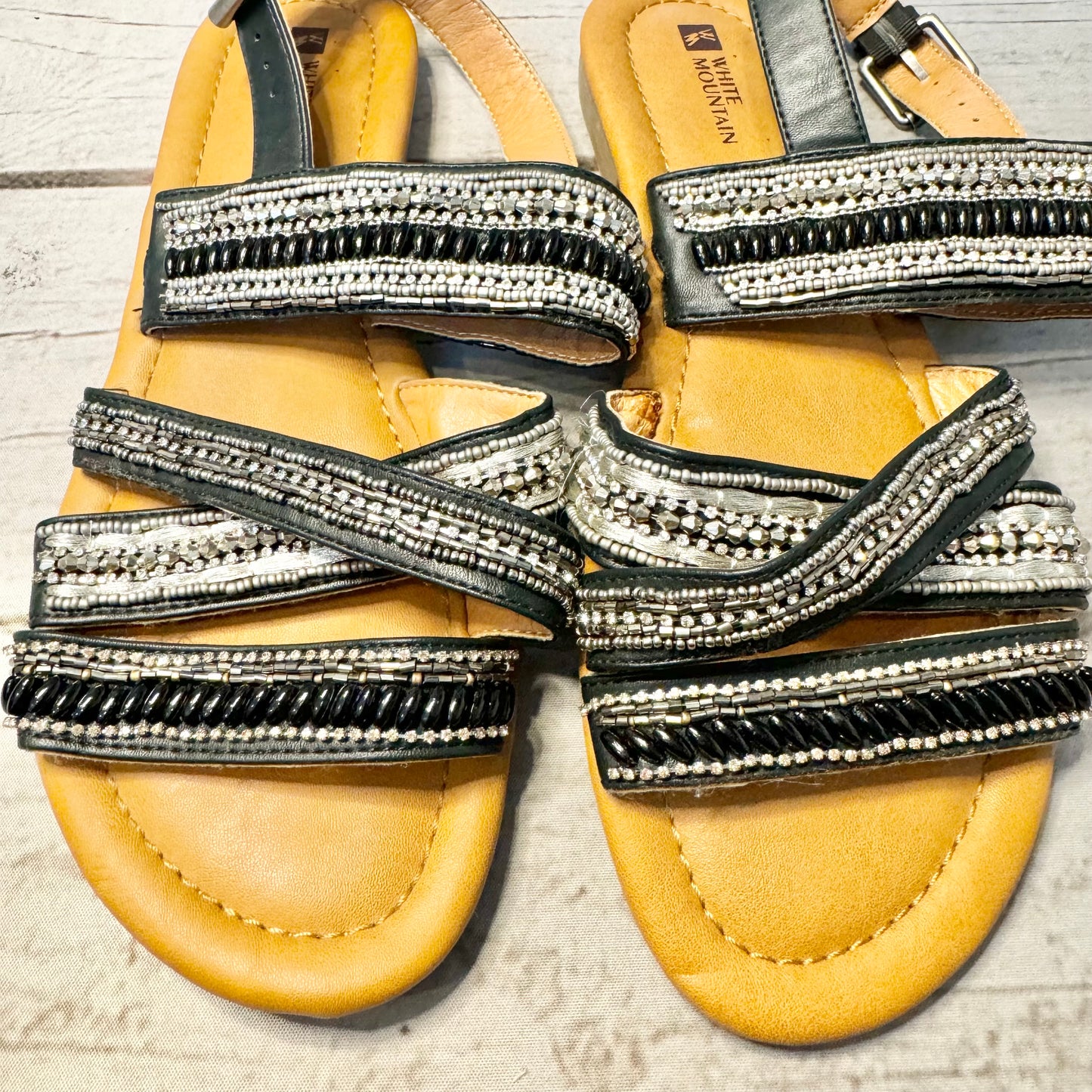 Sandals Flats By White Mountain Size: 9.5