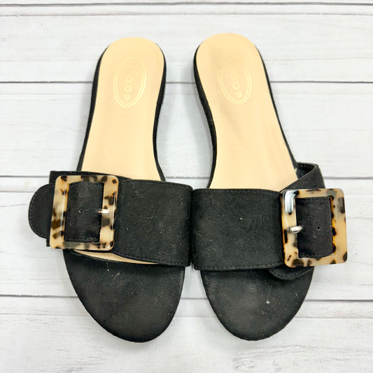 Sandals Flats By Scoop  Size: 8