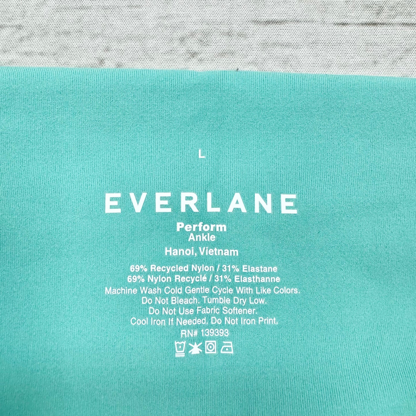 Athletic Leggings By Everlane  Size: L