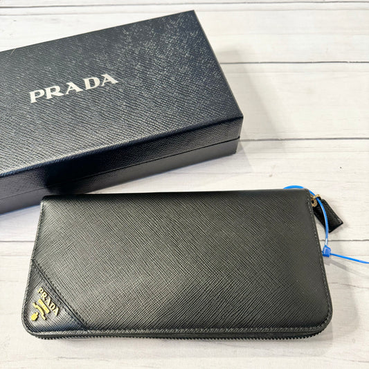 Wallet Luxury Designer By Prada  Size: Large