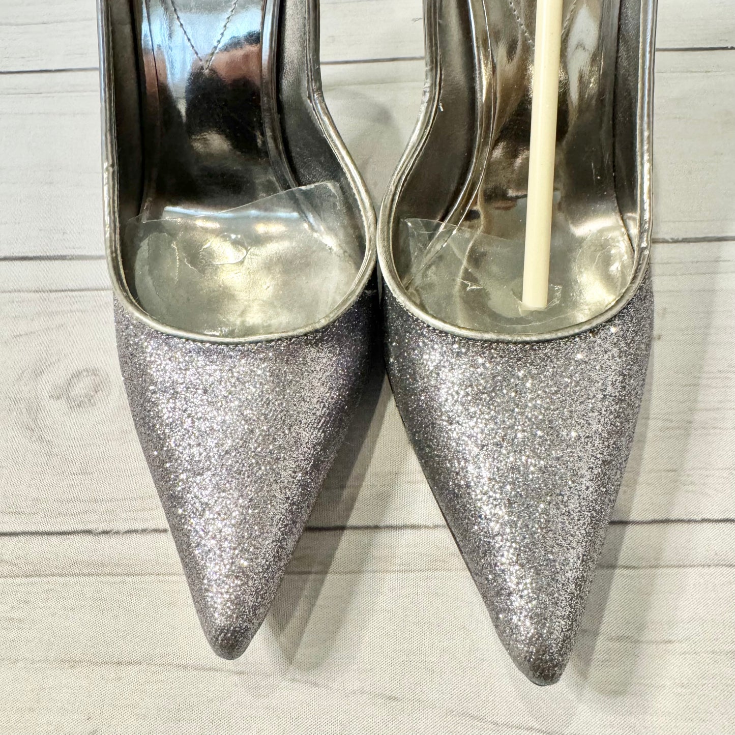 Shoes Heels Stiletto By Guess  Size: 7.5